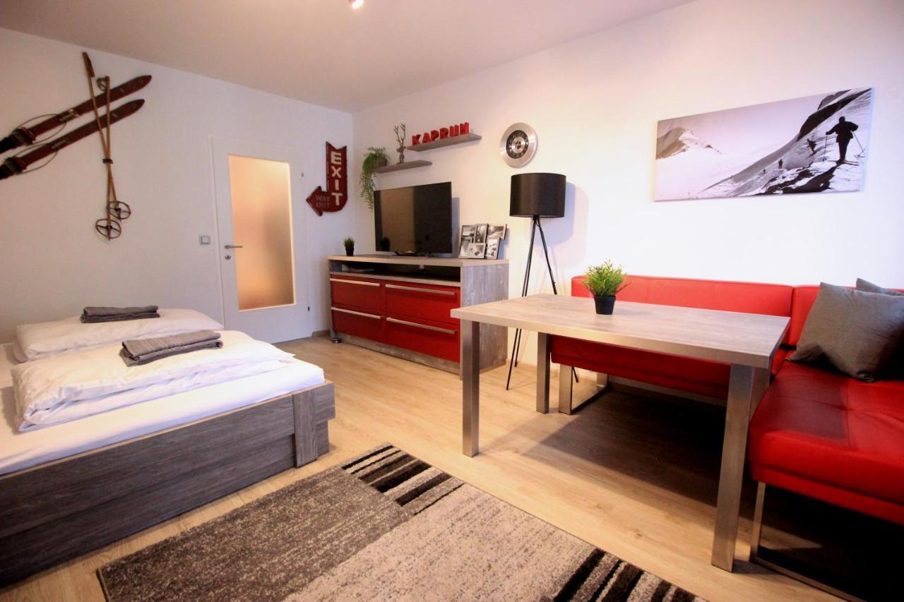 Apartment Retro